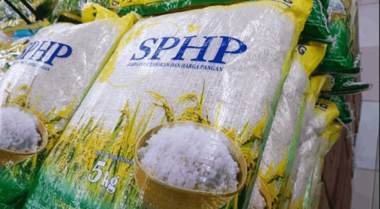 Beras SPHP Kini Dijual di Ritel Modern dengan Harga Rp62.500 per Karung ...